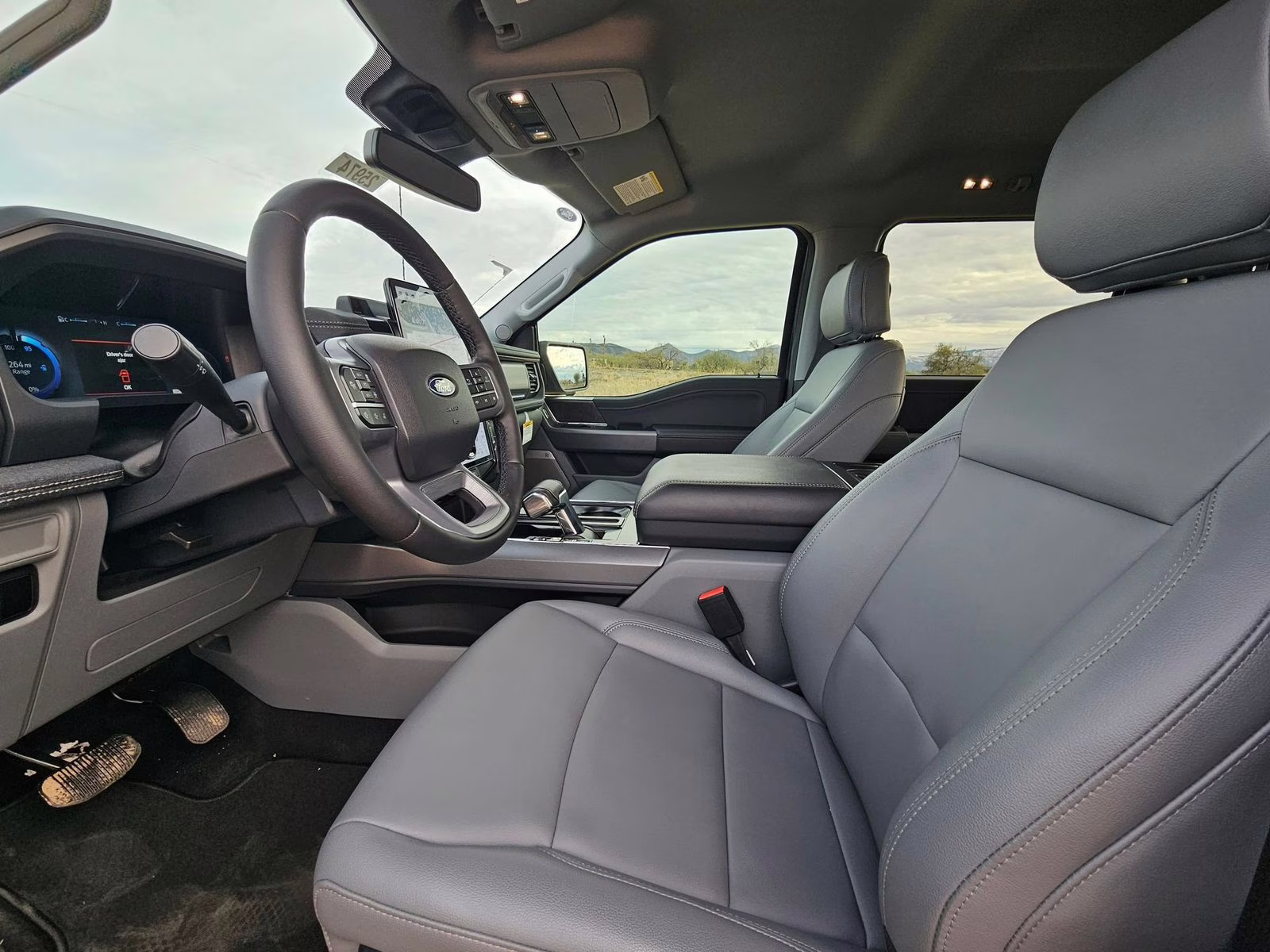 2025 Gray Metallic Ford F-150 Lightning Flash AWD Truck