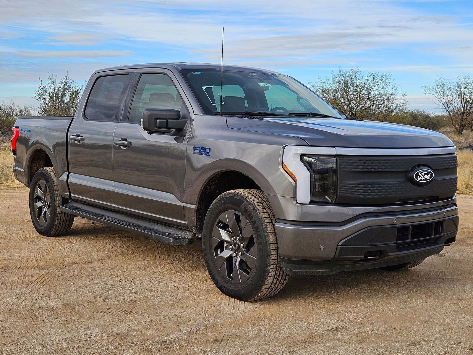 2025 Gray Metallic Ford F-150 Lightning Flash AWD Truck