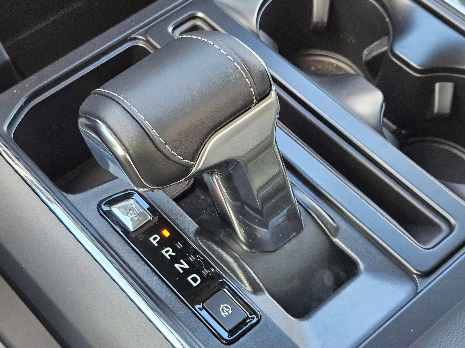 2025 Ford F-150 Lightning Flash - Photo 15