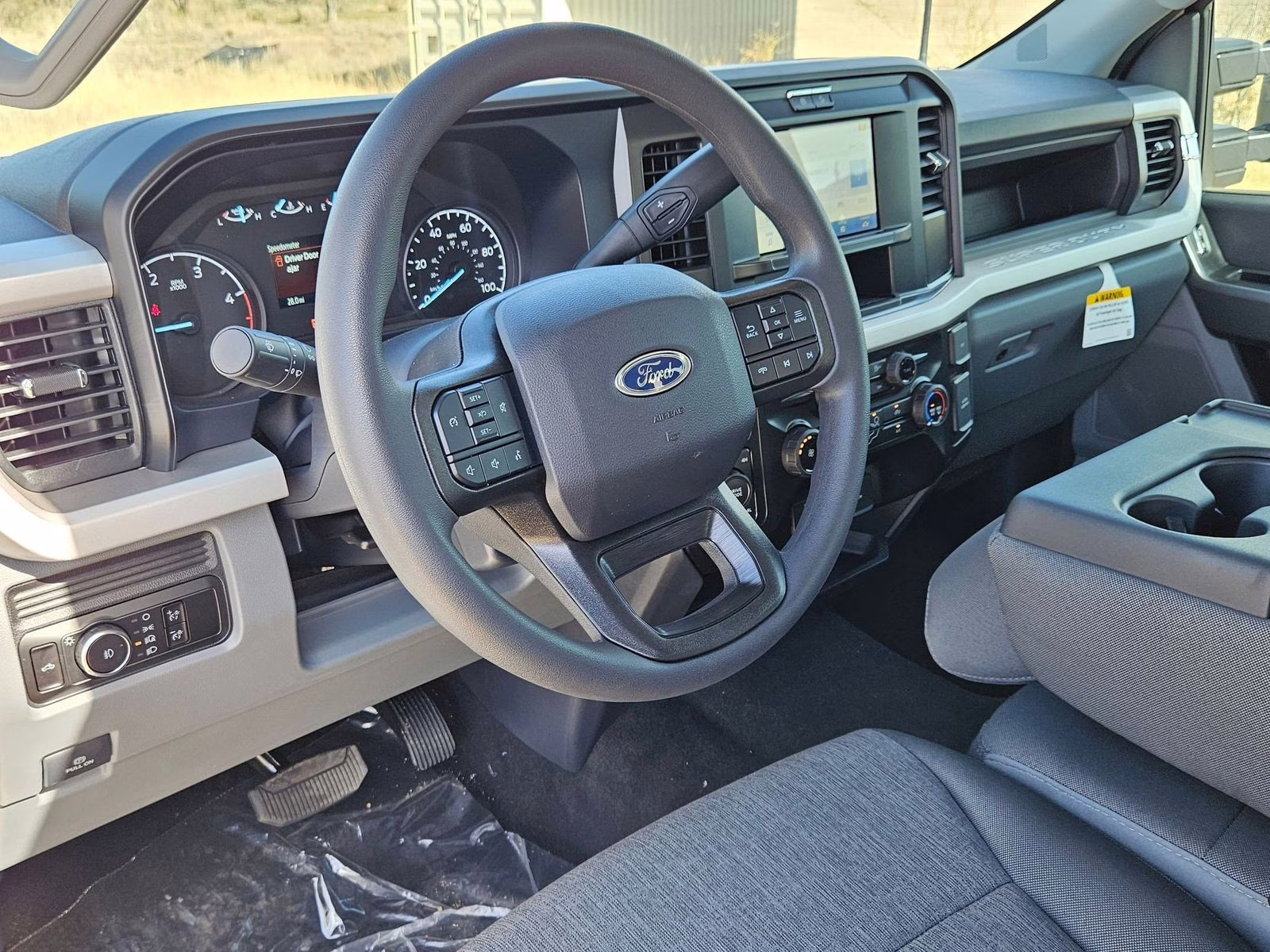 2026 Oxford White Ford Super Duty F-250 SRW XL 4X4 Truck