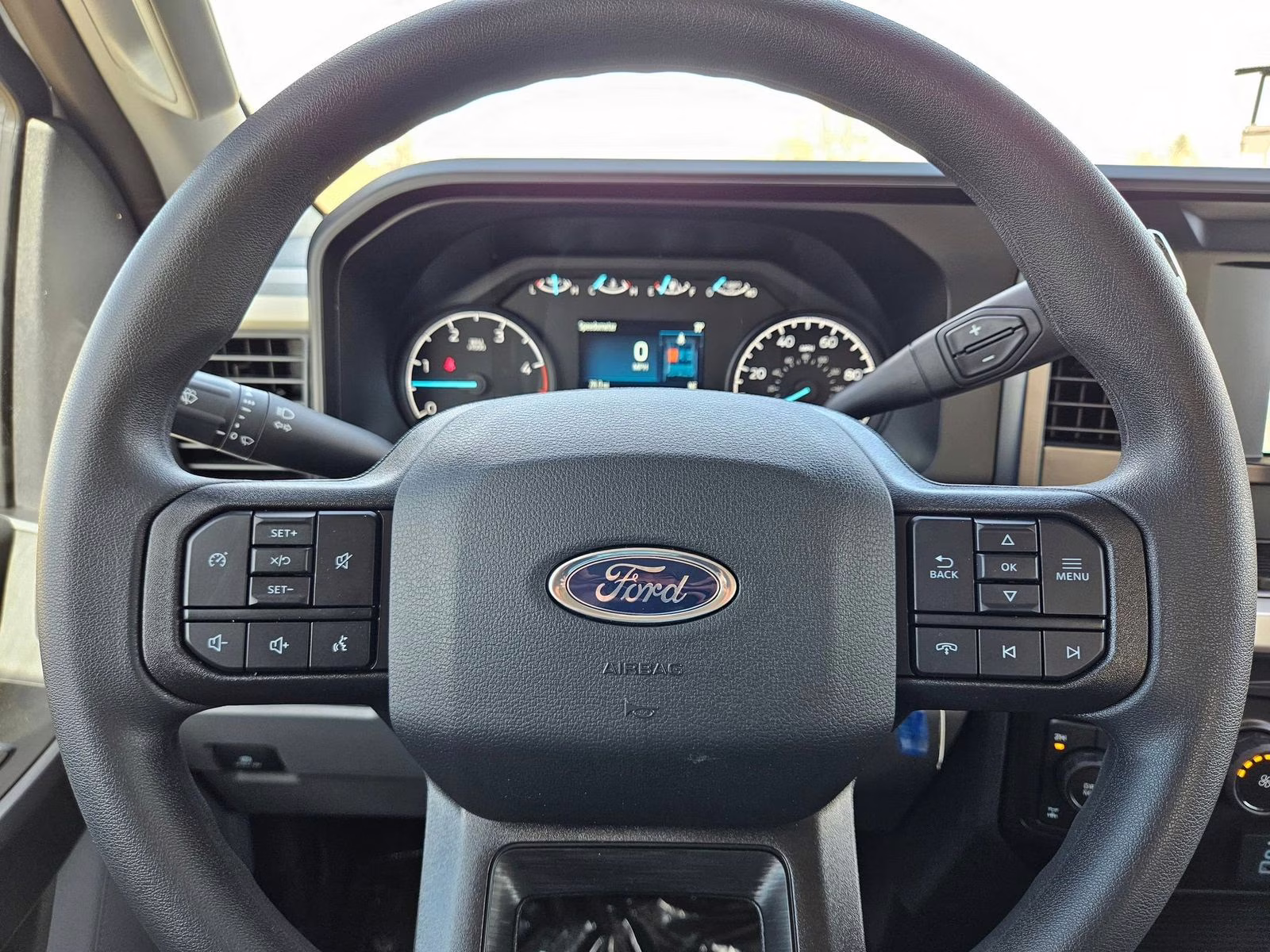 2026 Oxford White Ford Super Duty F-250 SRW XL 4X4 Truck