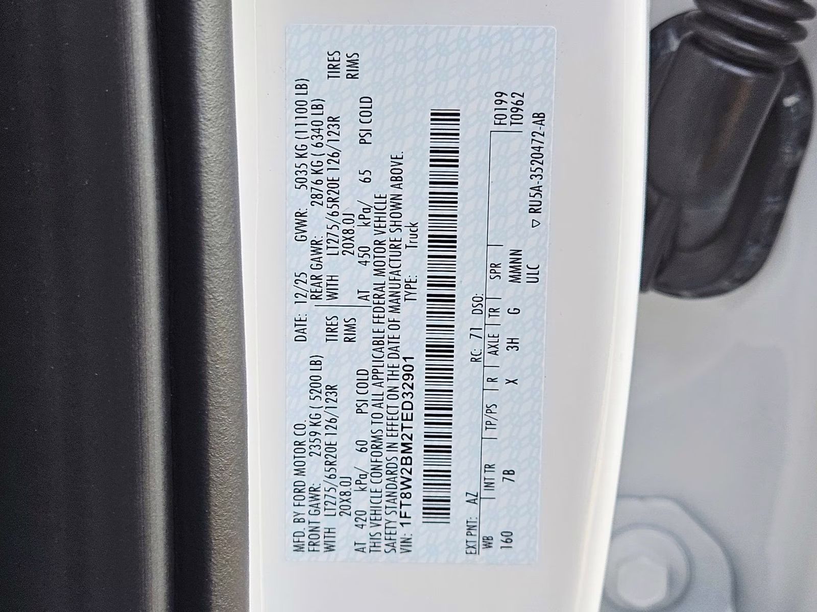 2026 White Metallic Ford Super Duty F-250 SRW Platinum 4X4 Truck