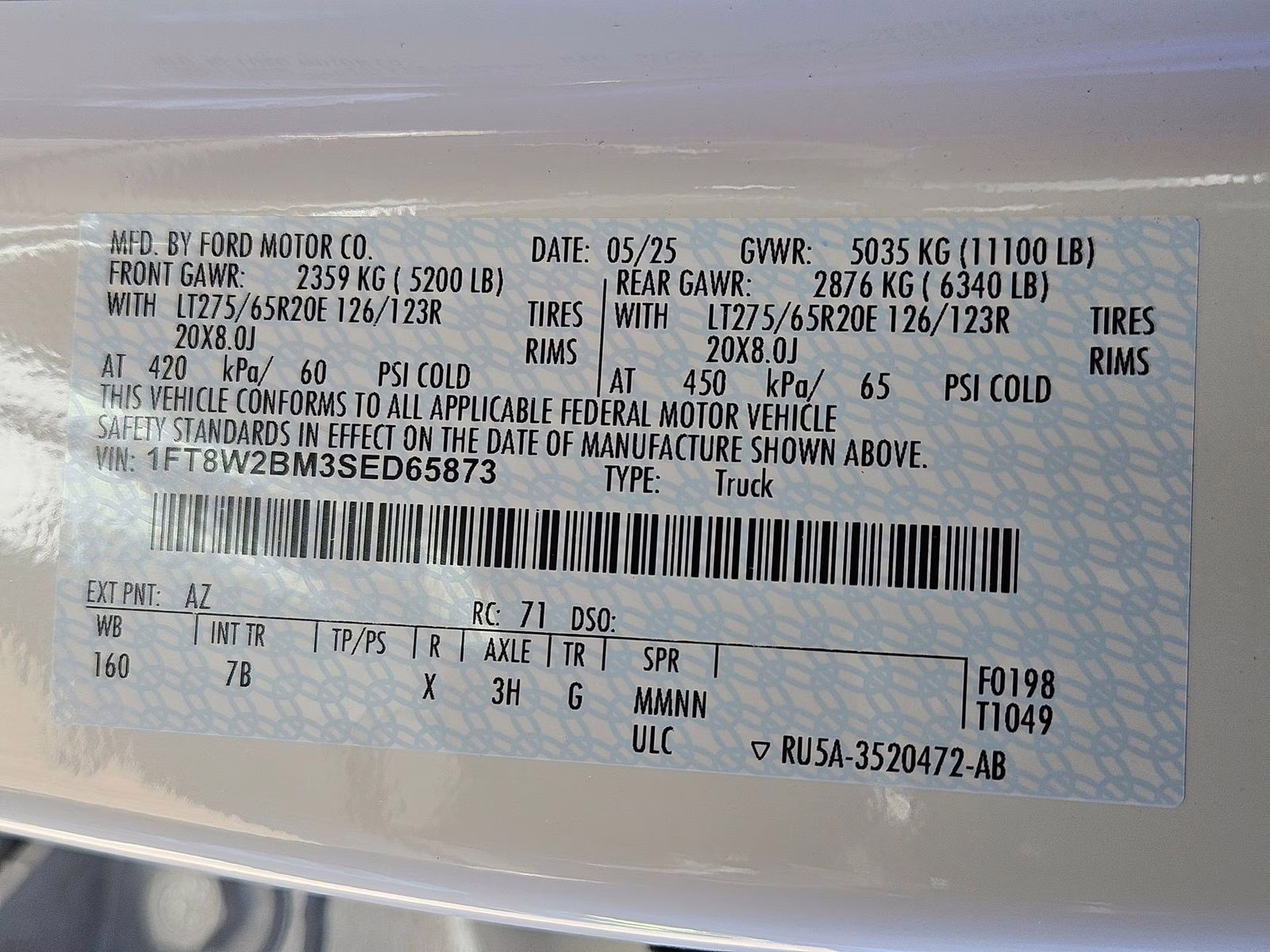 2025 White Metallic Ford Super Duty F-250 SRW Platinum 4X4 Truck