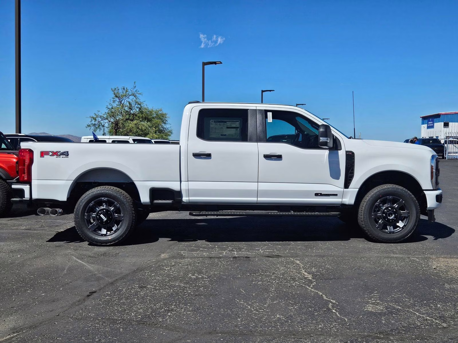 2026 Oxford White Ford Super Duty F-350 SRW XL 4X4 Truck