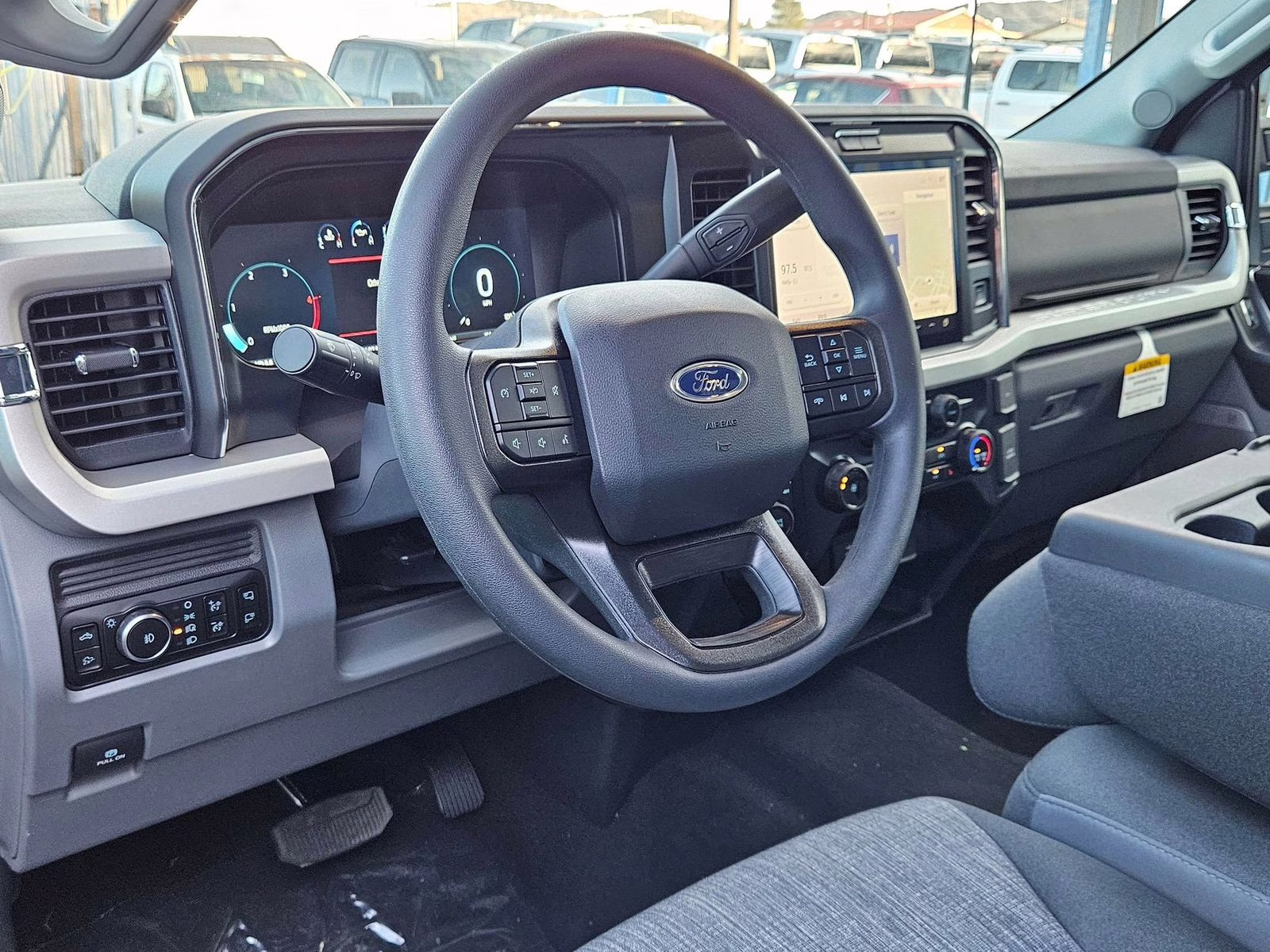 2026 Oxford White Ford Super Duty F-350 SRW XLT 4X4 Truck