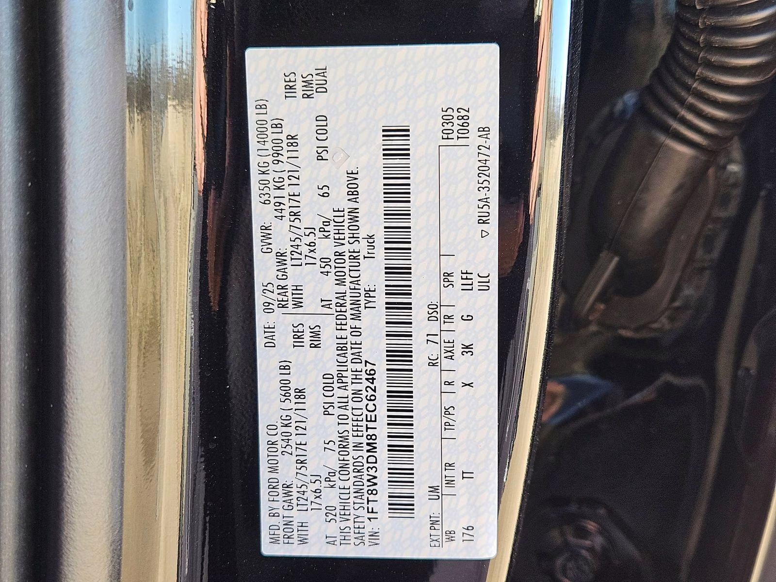 2026 Black Metallic Ford Super Duty F-350 DRW Platinum 4X4 Truck