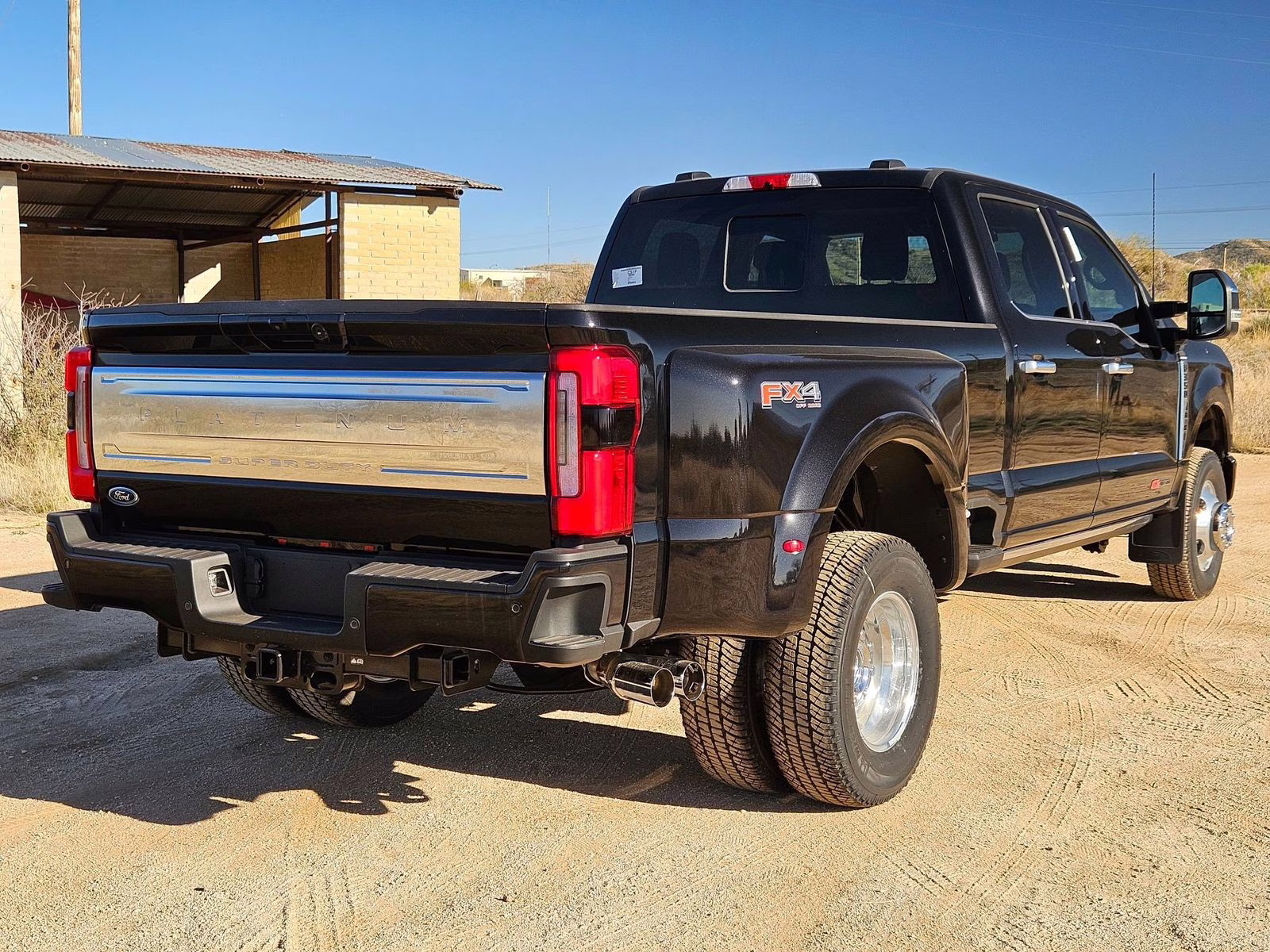 2026 Black Metallic Ford Super Duty F-350 DRW Platinum 4X4 Truck