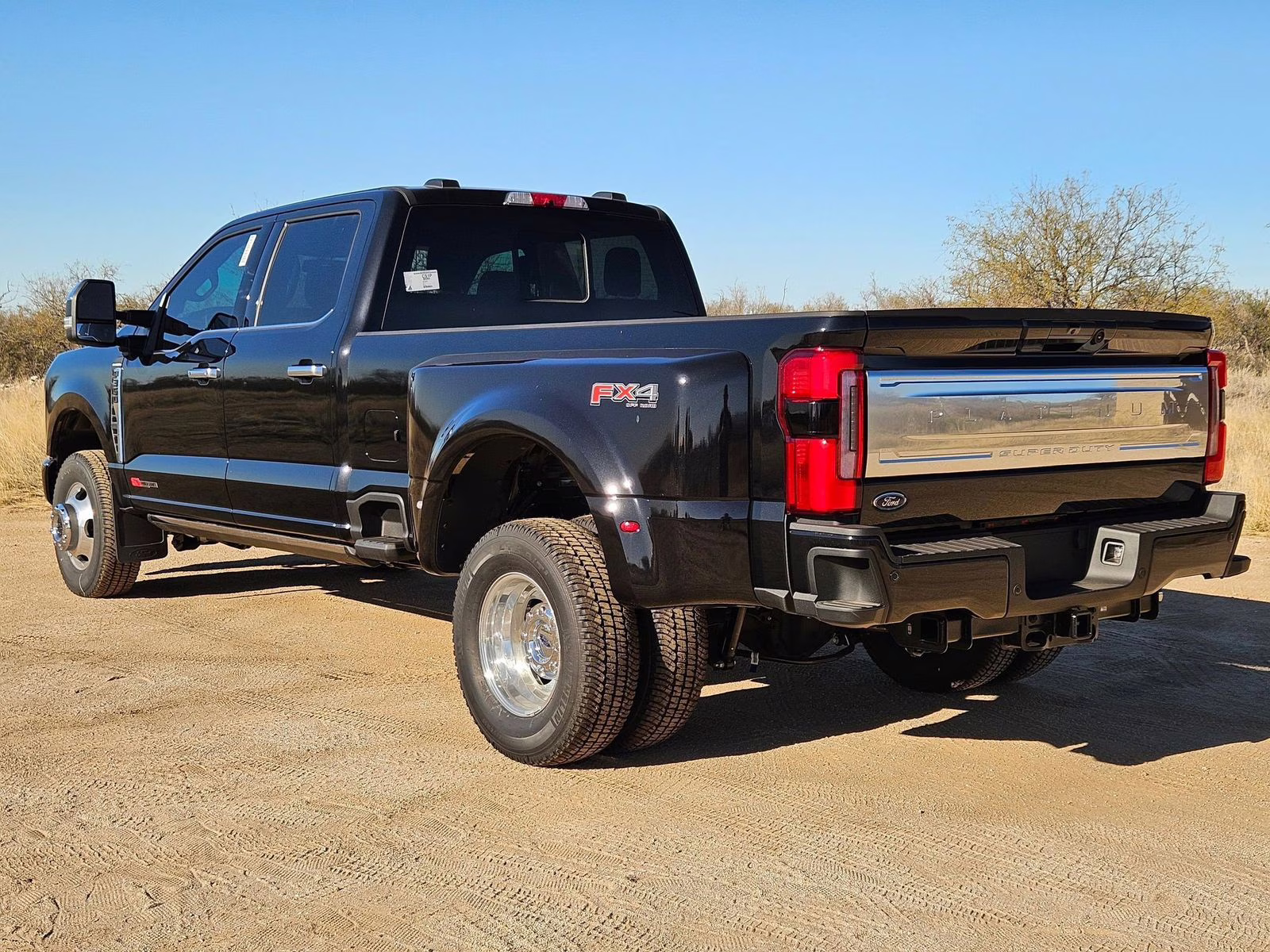 2026 Black Metallic Ford Super Duty F-350 DRW Platinum 4X4 Truck