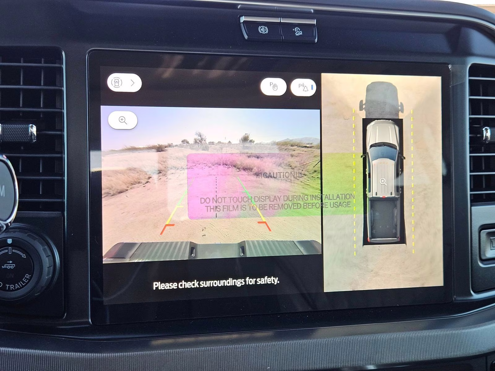 2026 Gray Metallic Ford Super Duty F-350 DRW Platinum 4X4 Truck