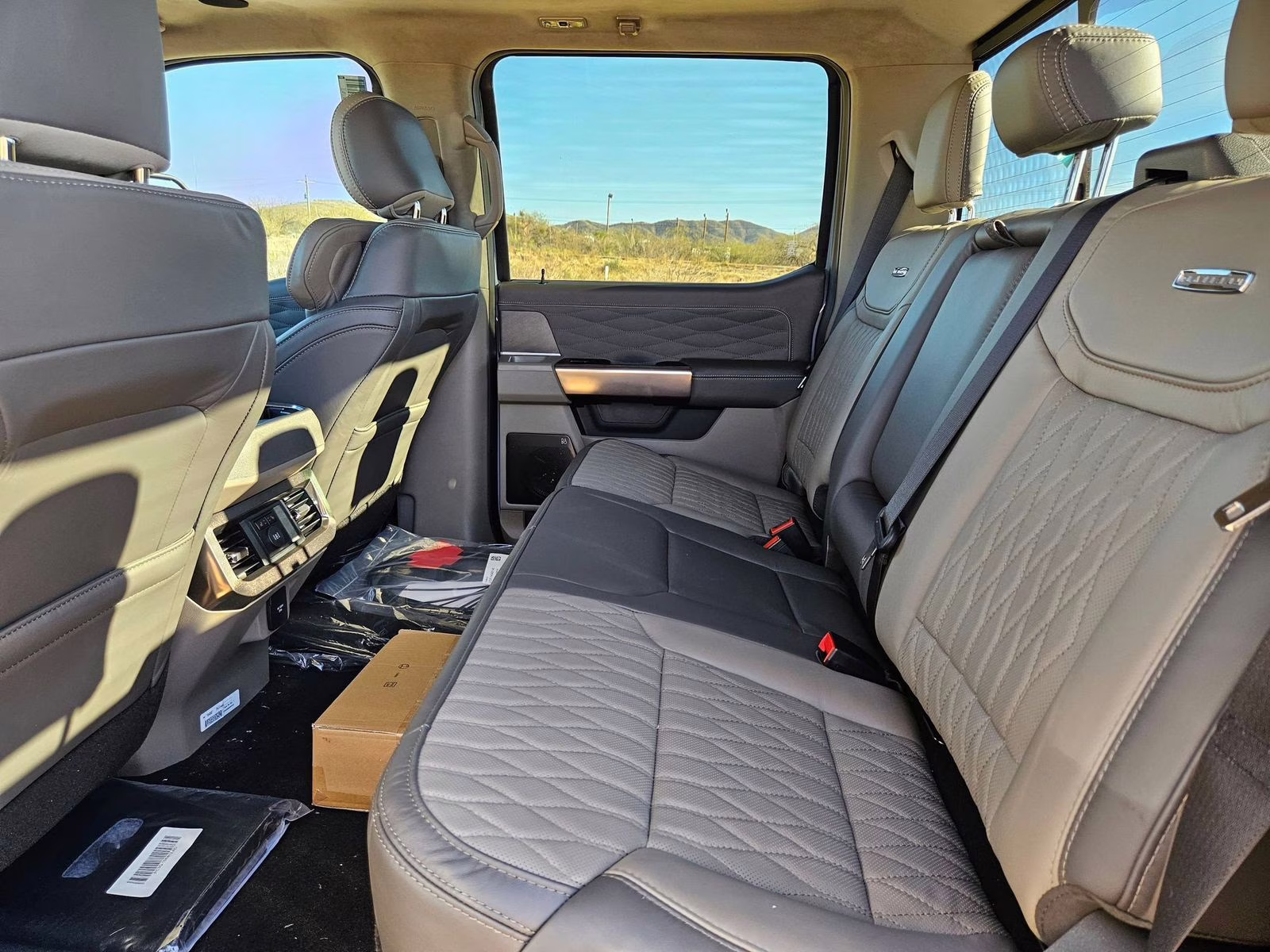 2026 Gray Metallic Ford Super Duty F-350 DRW Platinum 4X4 Truck