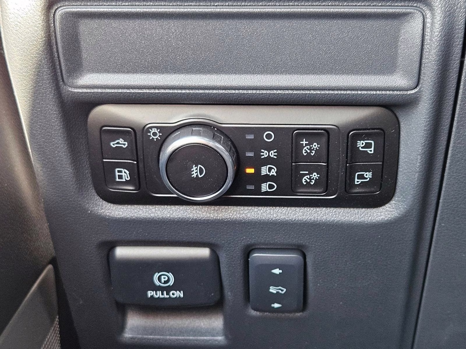 2025 Blue Metallic Ford F-150 Lariat 4X4 Truck