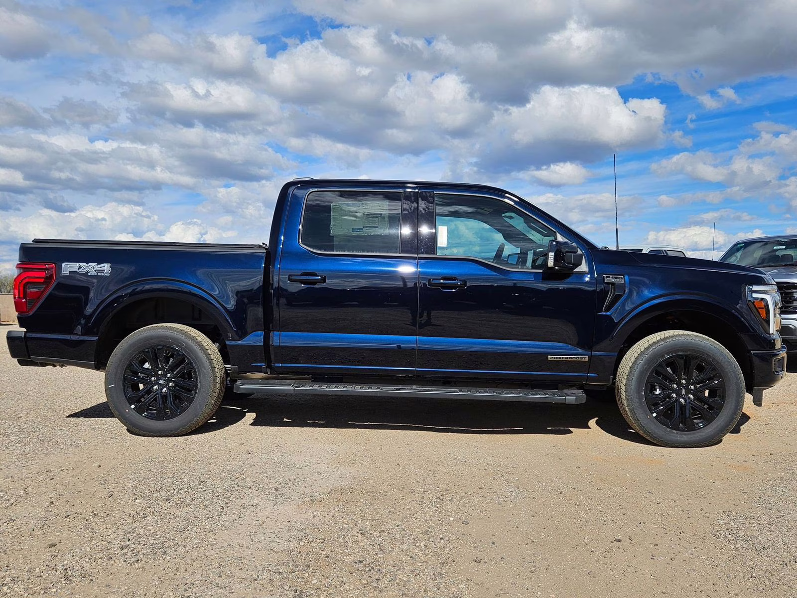 2025 Blue Metallic Ford F-150 Lariat 4X4 Truck