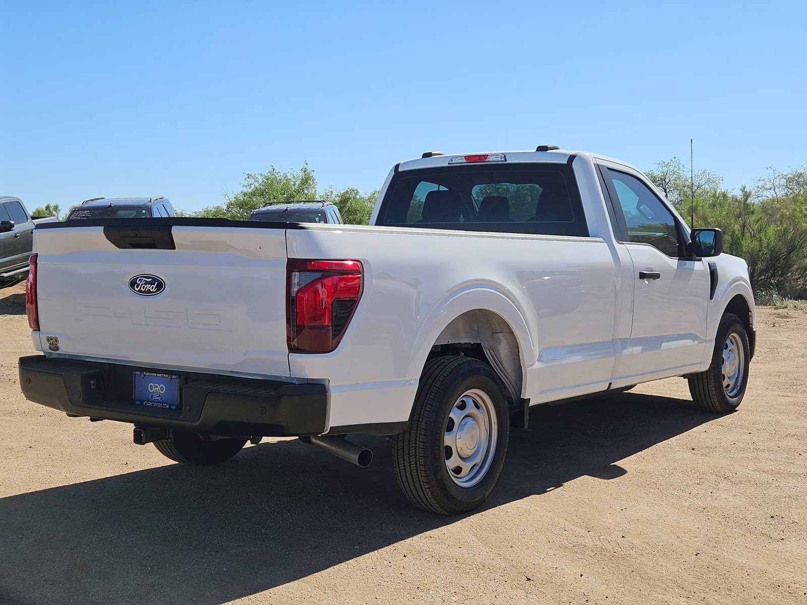 2025 Oxford White Ford F-150 XL RWD Truck