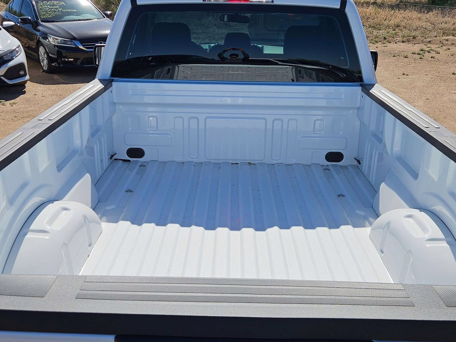 2025 Oxford White Ford F-150 XL RWD Truck