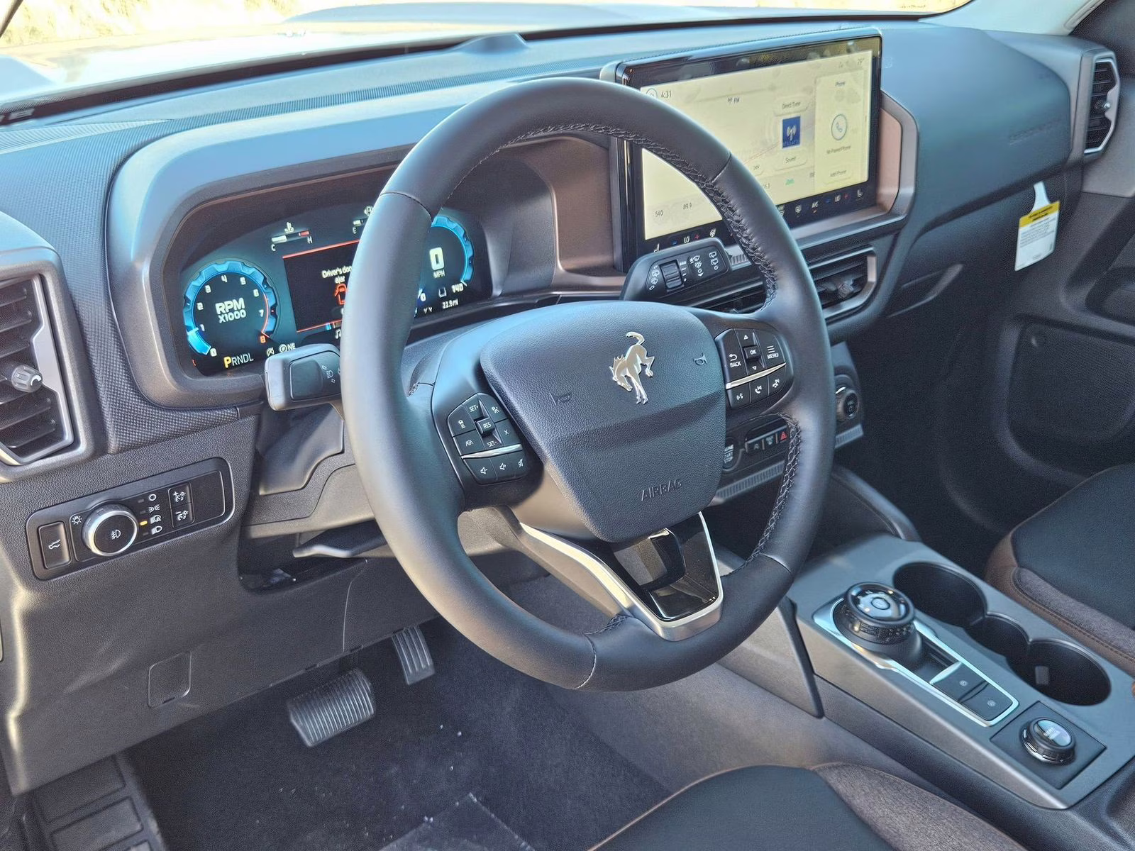 2025 Oxford White Ford Bronco Sport Outer Banks 4X4 SUV