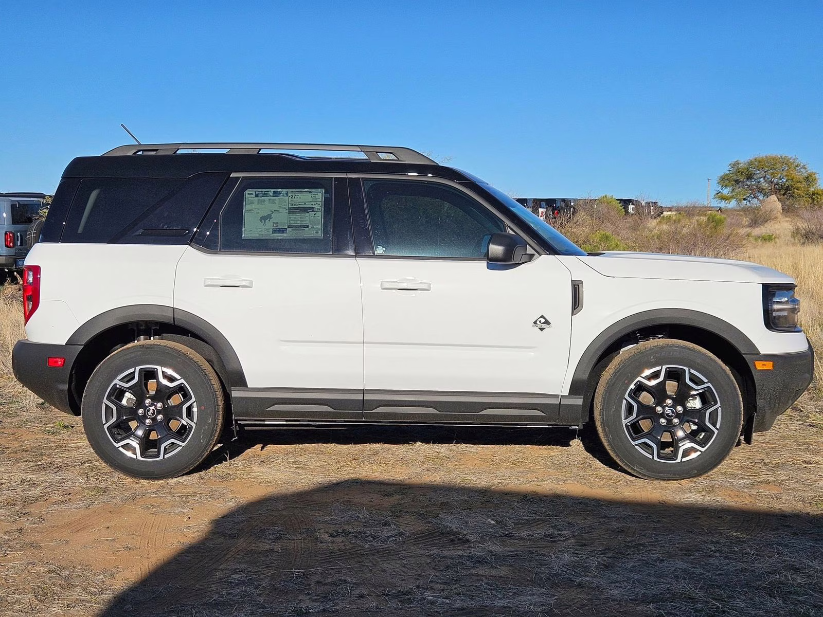 2025 Oxford White Ford Bronco Sport Outer Banks 4X4 SUV