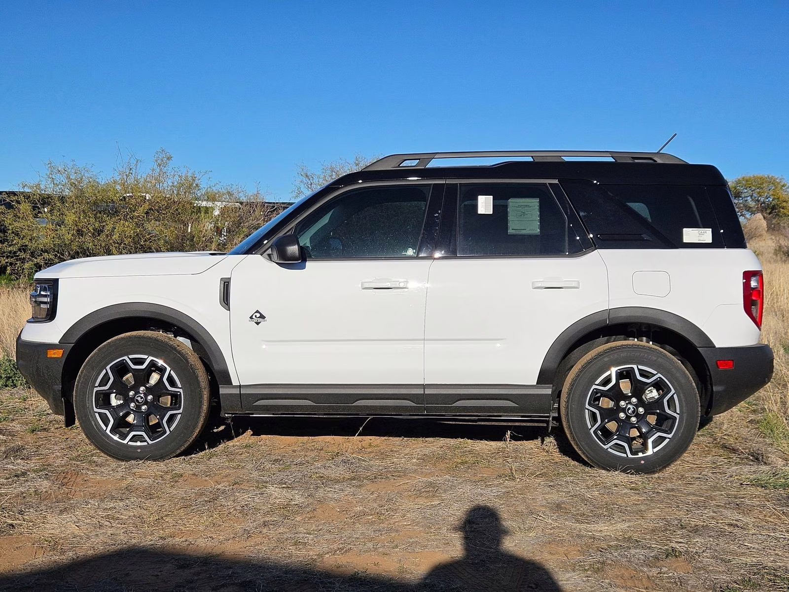 2025 Oxford White Ford Bronco Sport Outer Banks 4X4 SUV