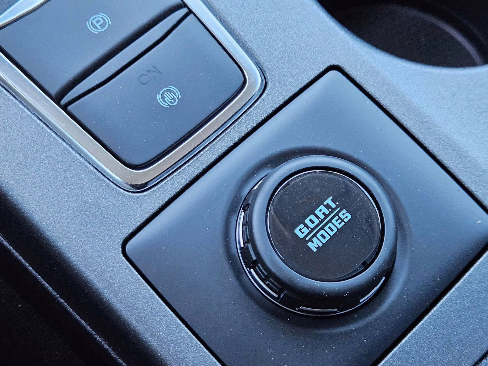 2025 Gray Metallic Ford Bronco Sport Outer Banks 4X4 SUV