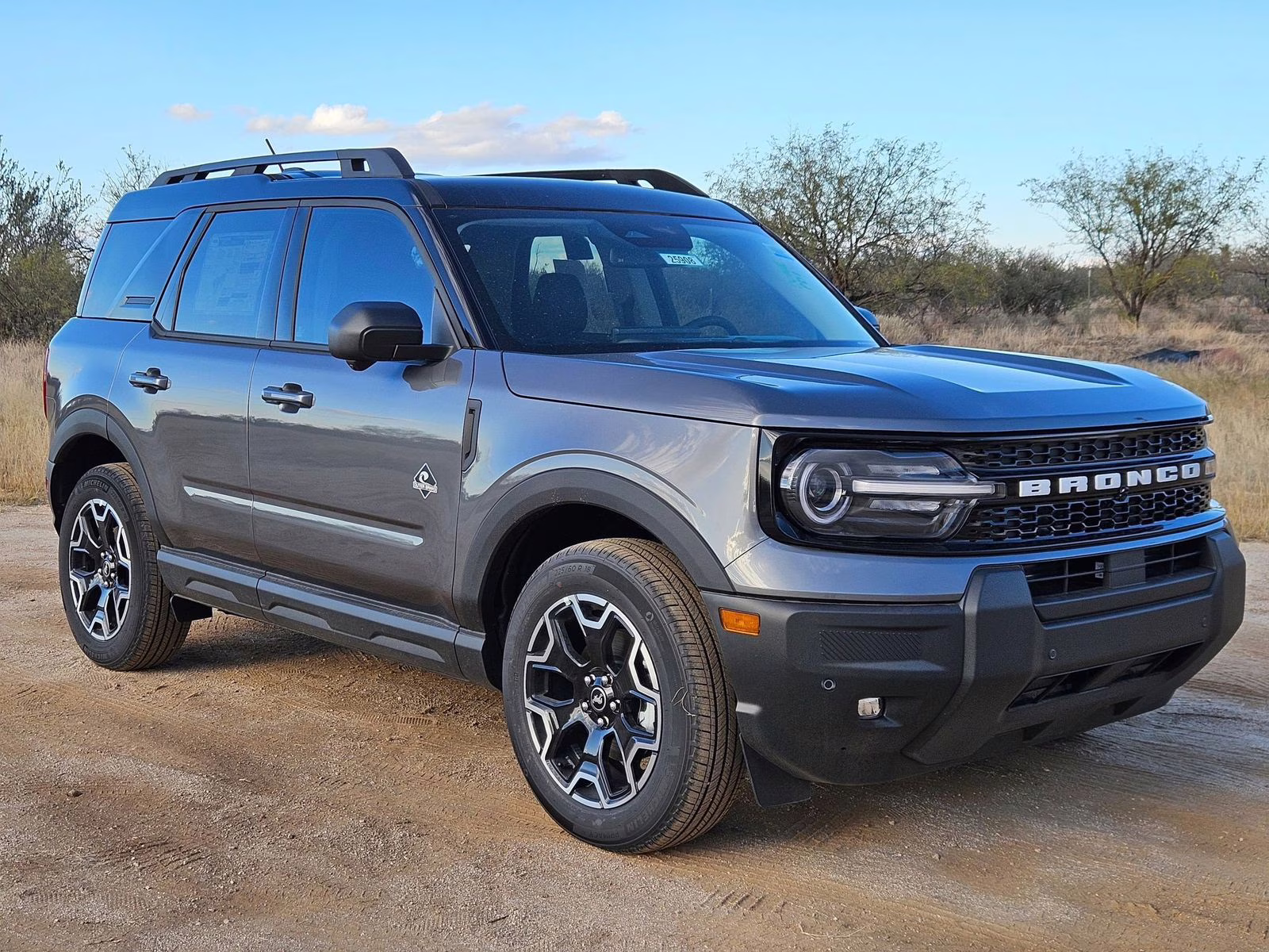 2025 Gray Metallic Ford Bronco Sport Outer Banks 4X4 SUV
