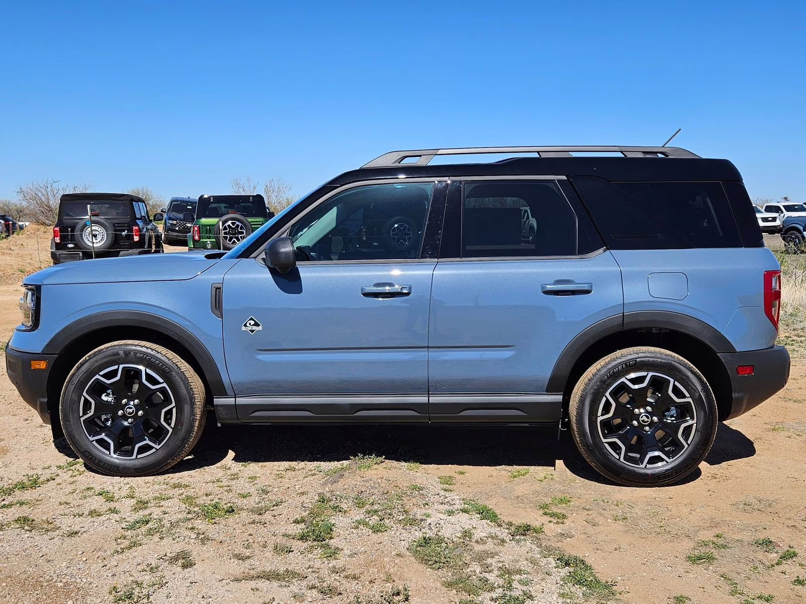 2025 Azure Gray Metallic Ford Bronco Sport Outer Banks 4X4 SUV