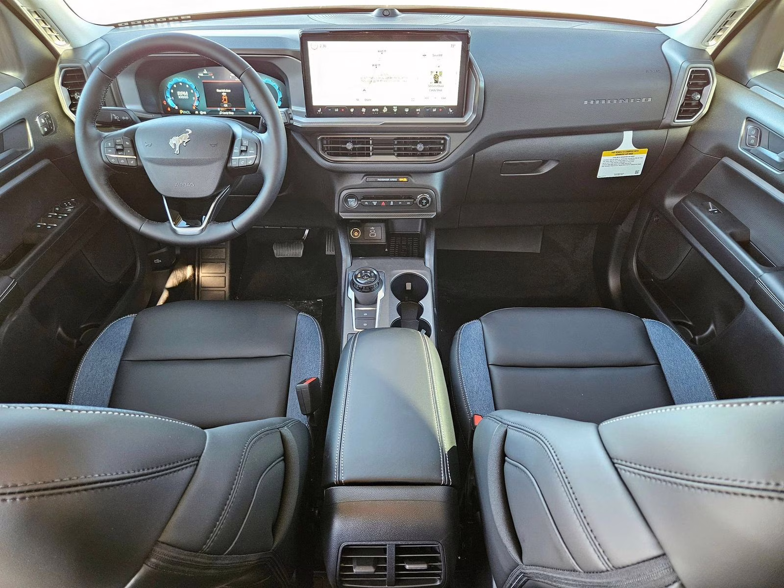 2025 Oxford White Ford Bronco Sport Outer Banks 4X4 SUV