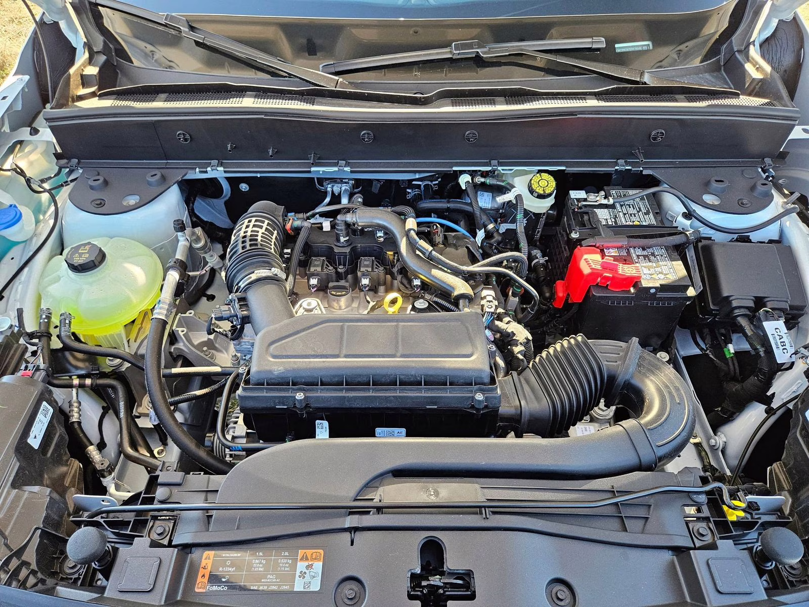 2025 Oxford White Ford Bronco Sport Outer Banks 4X4 SUV