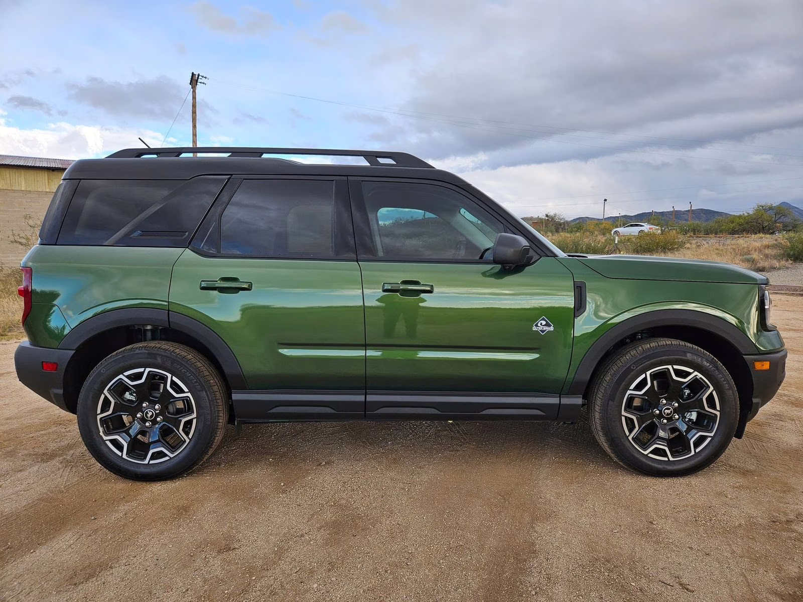 2025 Green Metallic Ford Bronco Sport Outer Banks 4X4 SUV