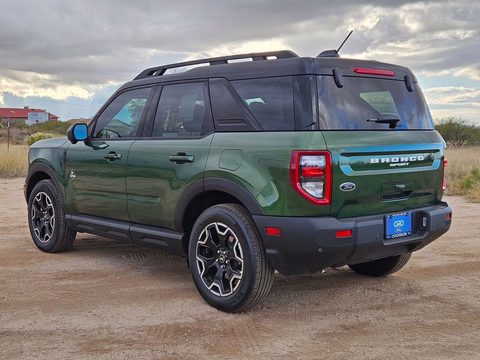 2025 Green Metallic Ford Bronco Sport Outer Banks 4X4 SUV
