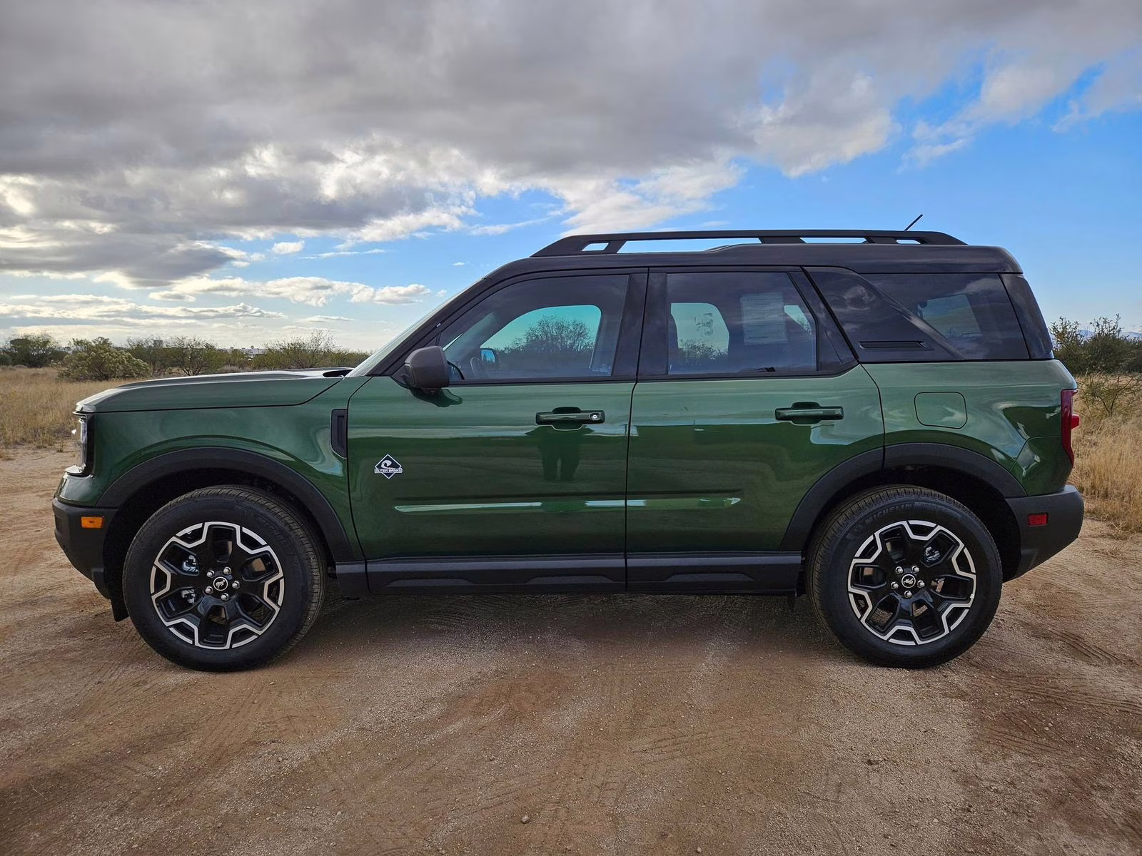 2025 Green Metallic Ford Bronco Sport Outer Banks 4X4 SUV