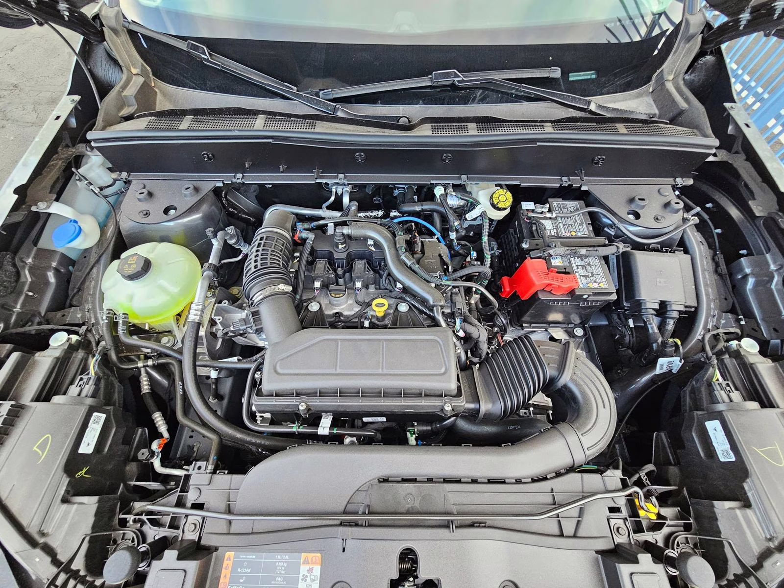 2025 Gray Metallic Ford Bronco Sport Outer Banks 4X4 SUV