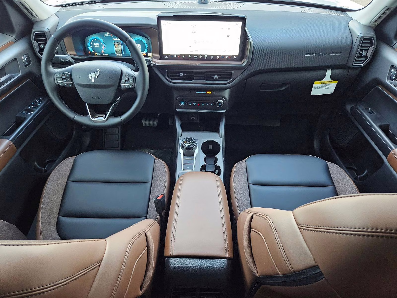 2025 Oxford White Ford Bronco Sport Outer Banks 4X4 SUV