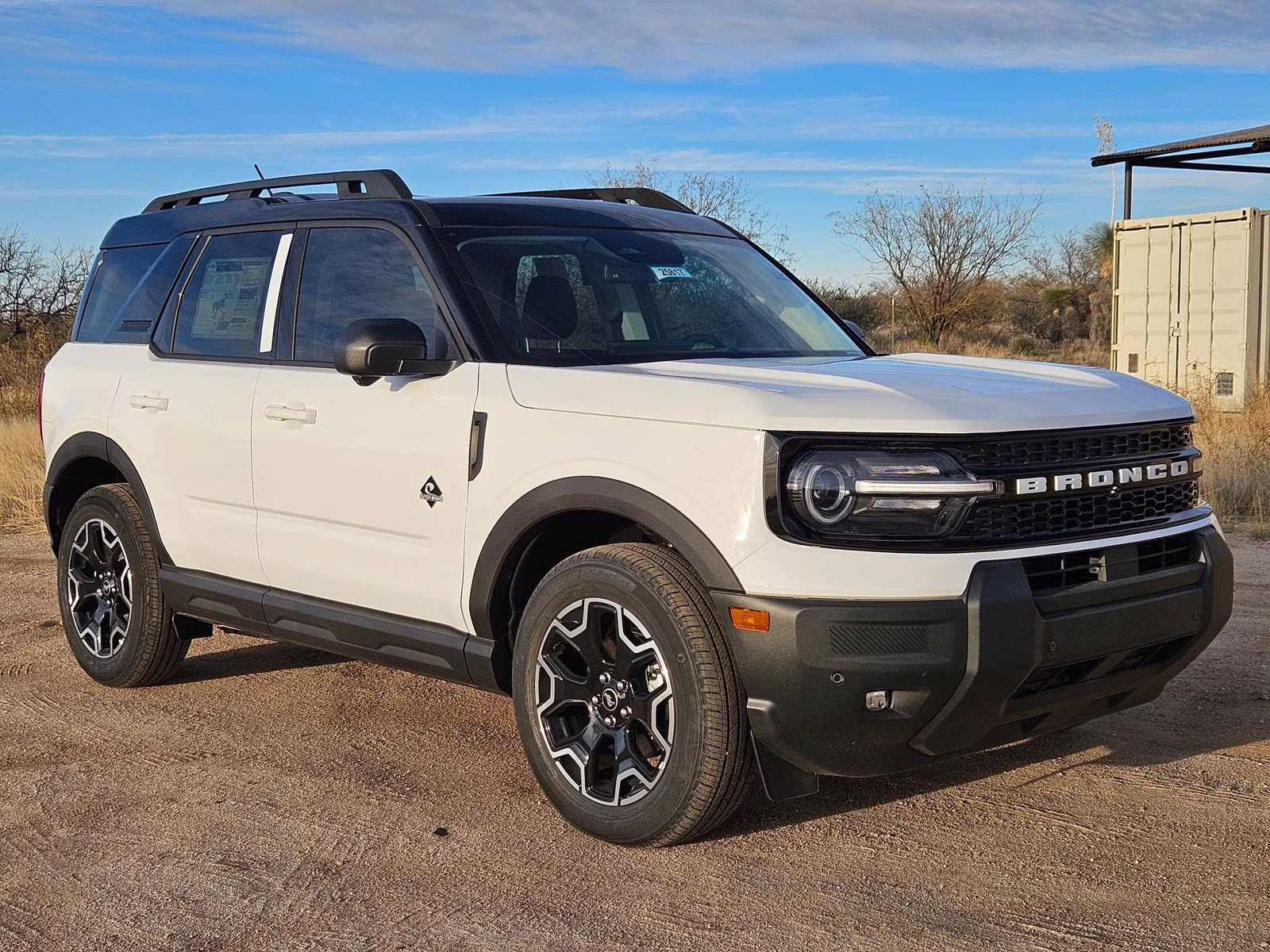 2025 Oxford White Ford Bronco Sport Outer Banks 4X4 SUV