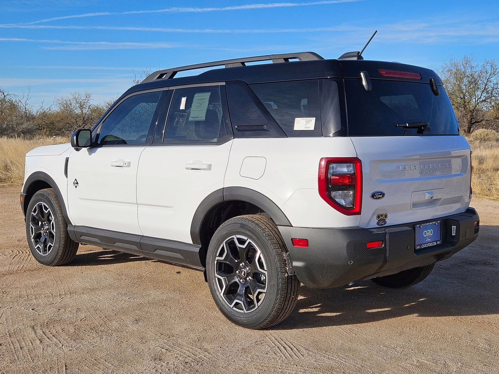 2025 Oxford White Ford Bronco Sport Outer Banks 4X4 SUV