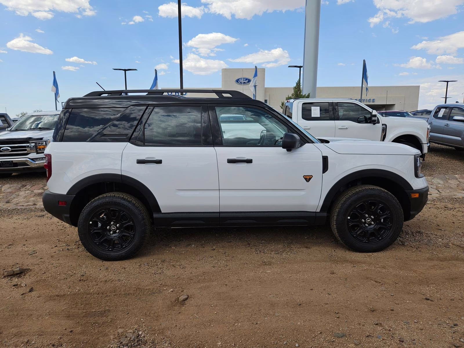 2025 Oxford White Ford Bronco Sport Badlands 4X4 SUV