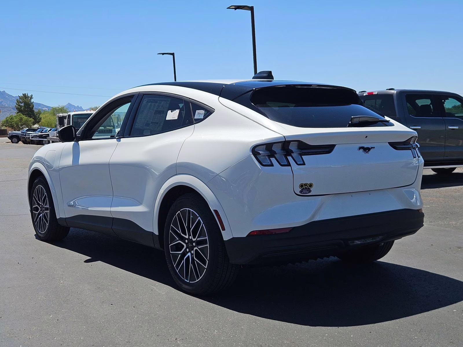 2025 White Metallic Ford Mustang Mach-E Premium RWD SUV