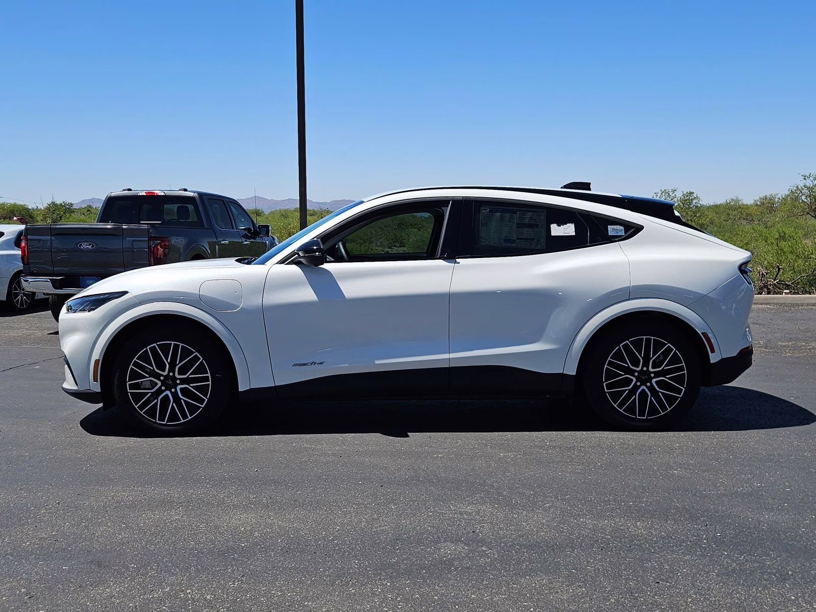 2025 White Metallic Ford Mustang Mach-E Premium RWD SUV