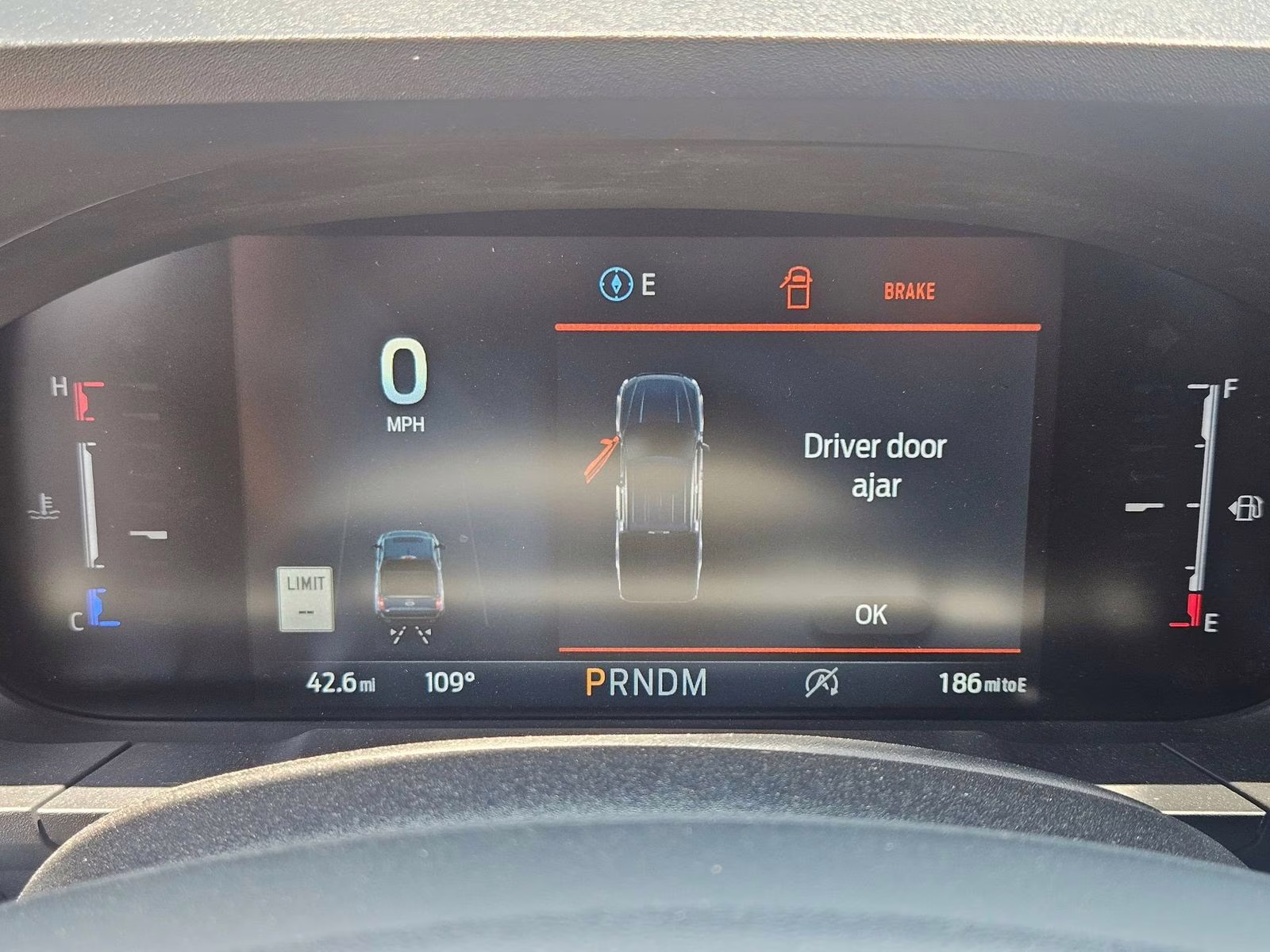 2025 Oxford White Ford Maverick Lobo AWD Truck