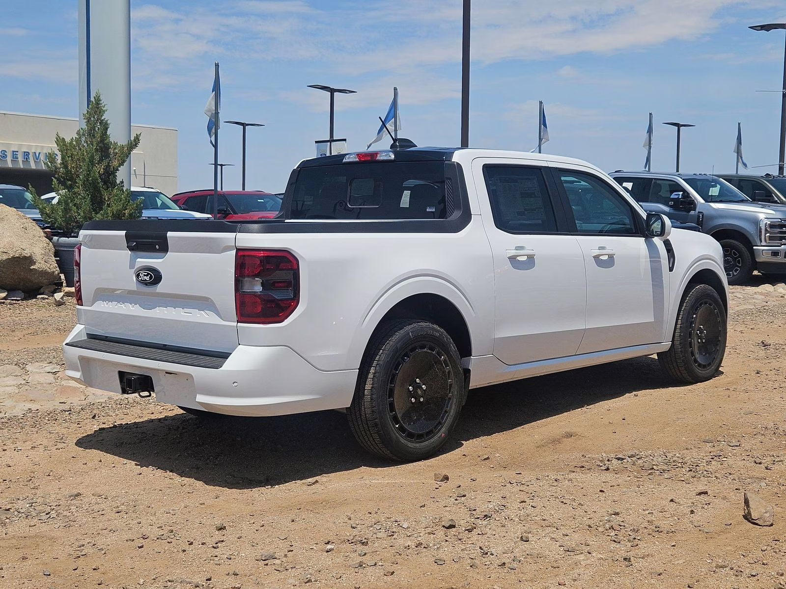 2025 Oxford White Ford Maverick Lobo AWD Truck