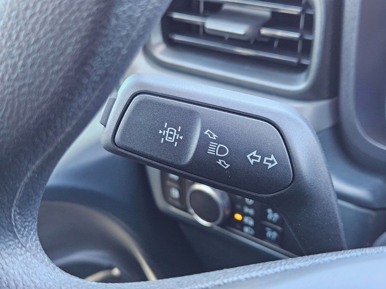 2026 Gray Metallic Ford Maverick XL AWD Truck