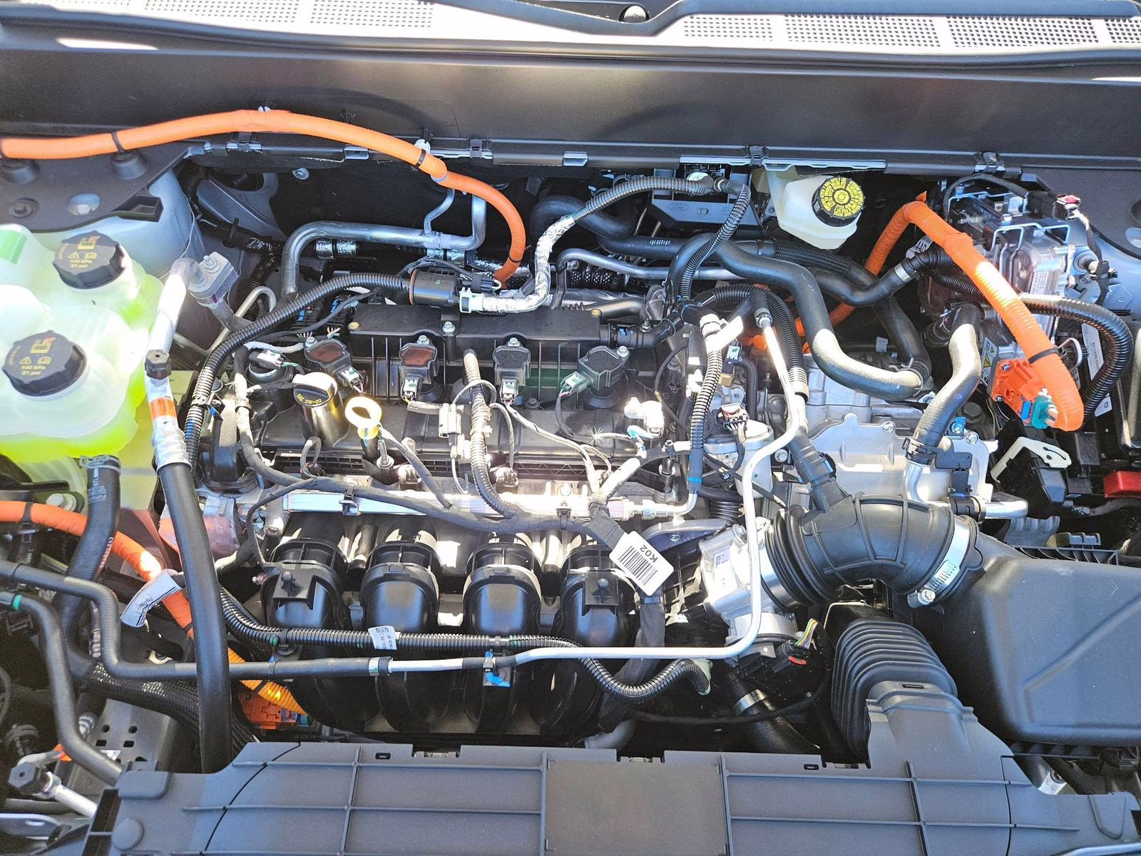 2026 White Metallic Ford Maverick XL AWD Truck