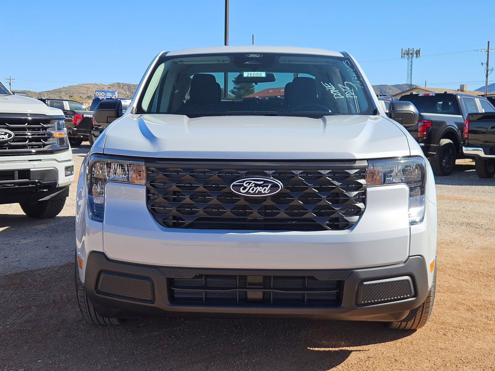 2026 White Metallic Ford Maverick XL AWD Truck