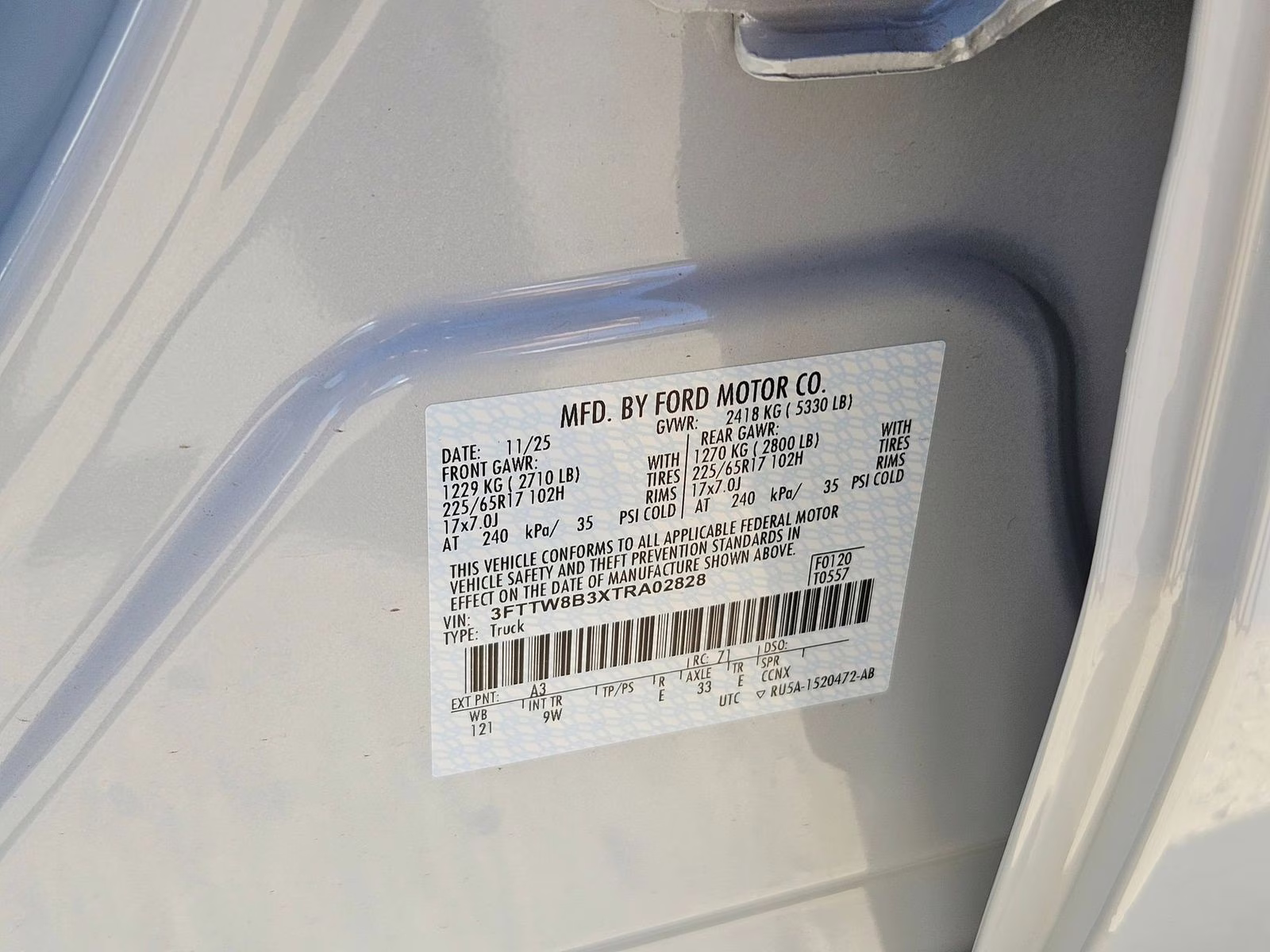 2026 White Metallic Ford Maverick XL AWD Truck