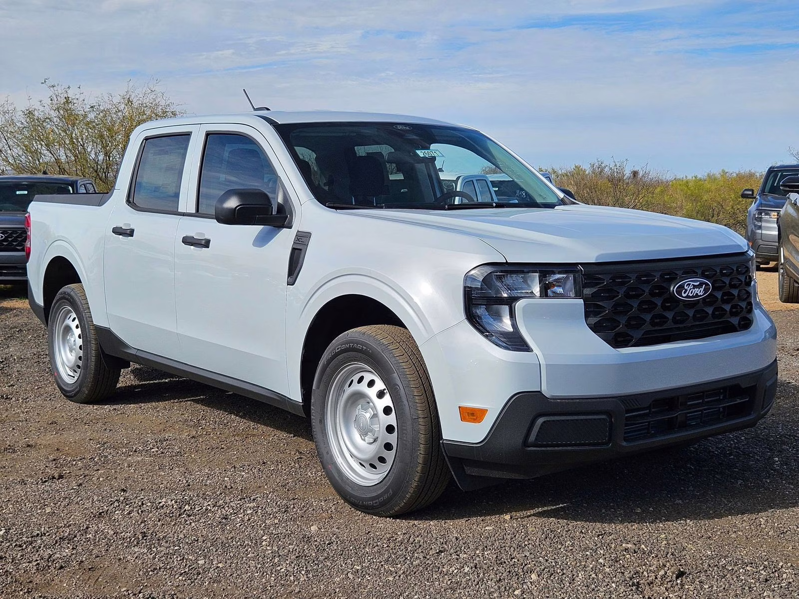 2026 White Metallic Ford Maverick XL AWD Truck