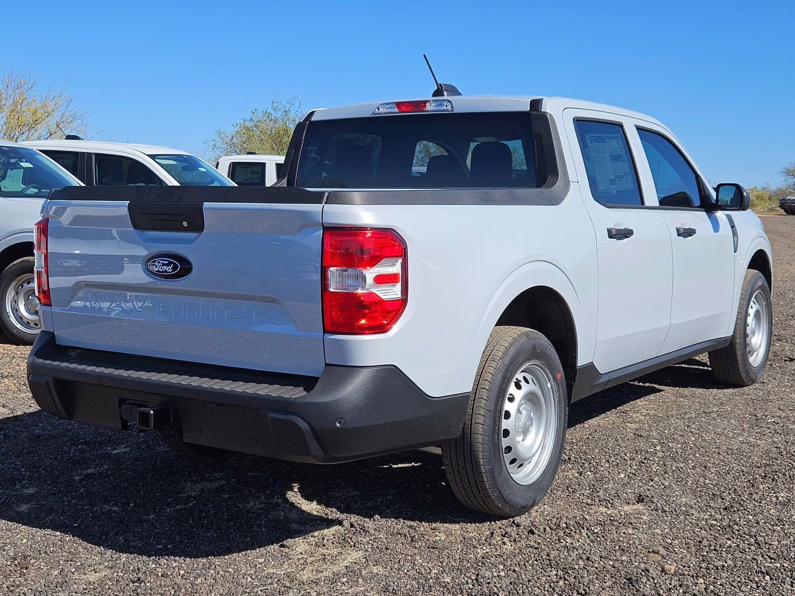 2026 White Metallic Ford Maverick XL AWD Truck