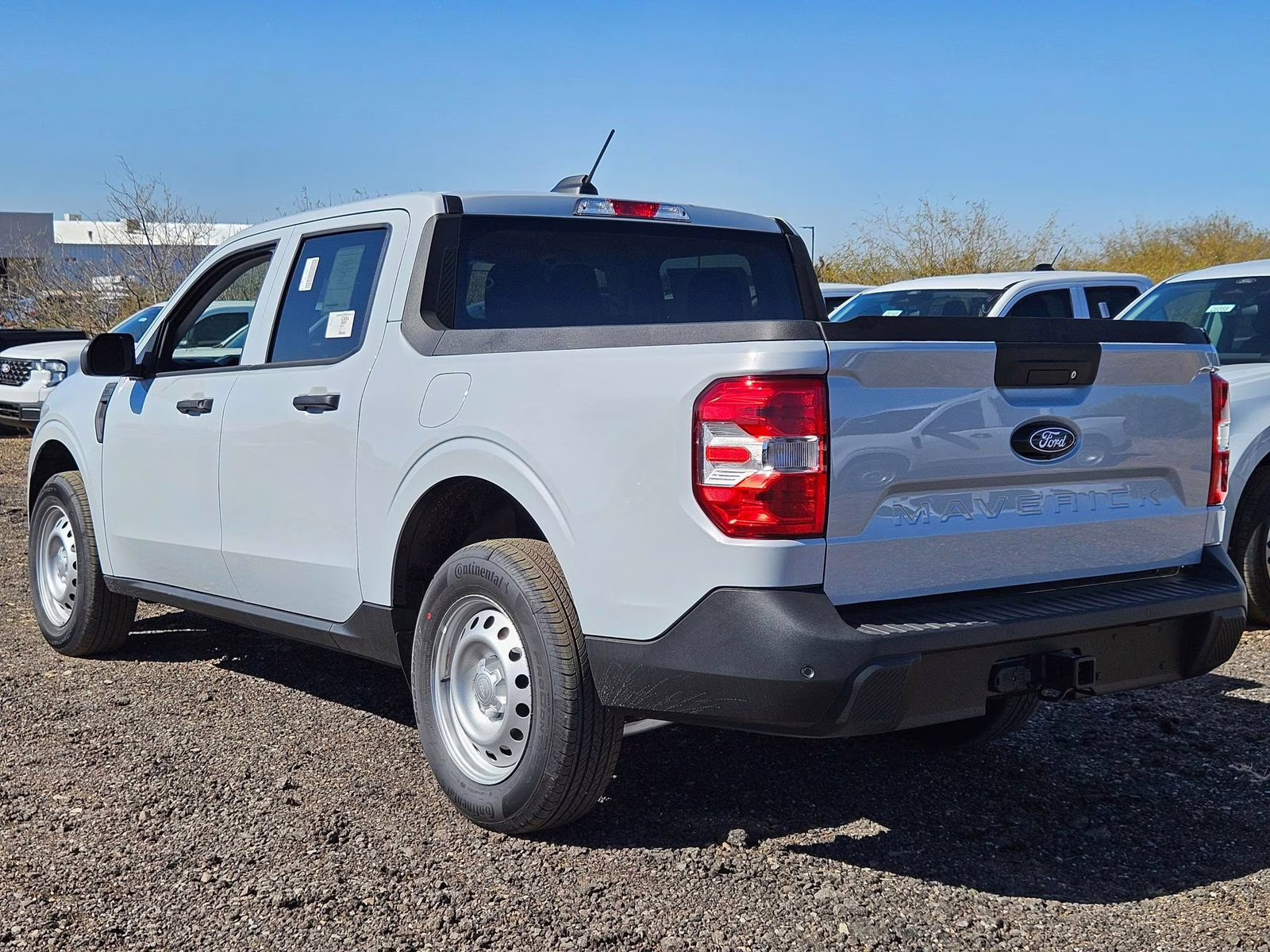 2026 White Metallic Ford Maverick XL AWD Truck