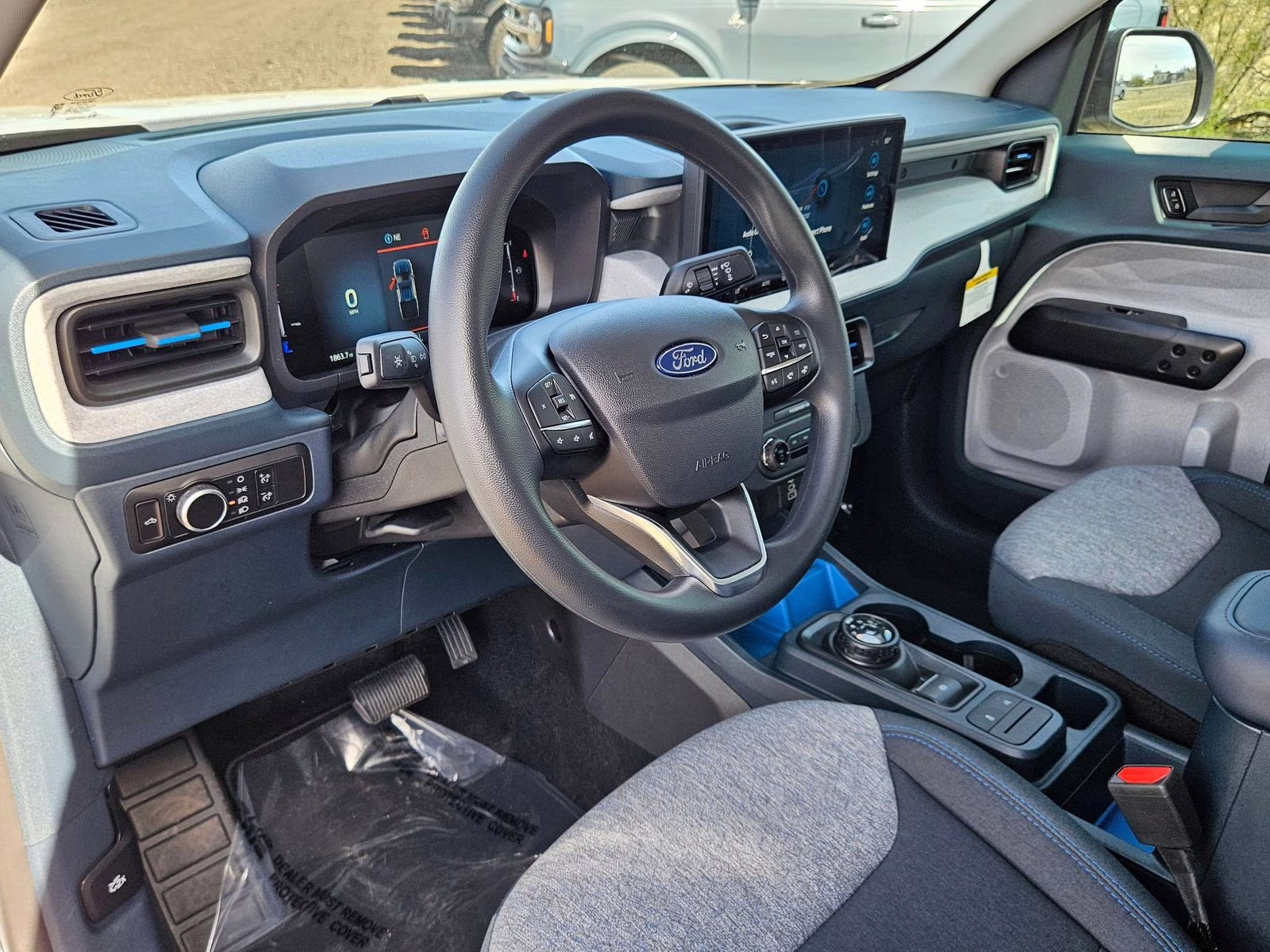 2026 White Metallic Ford Maverick XLT FWD Truck