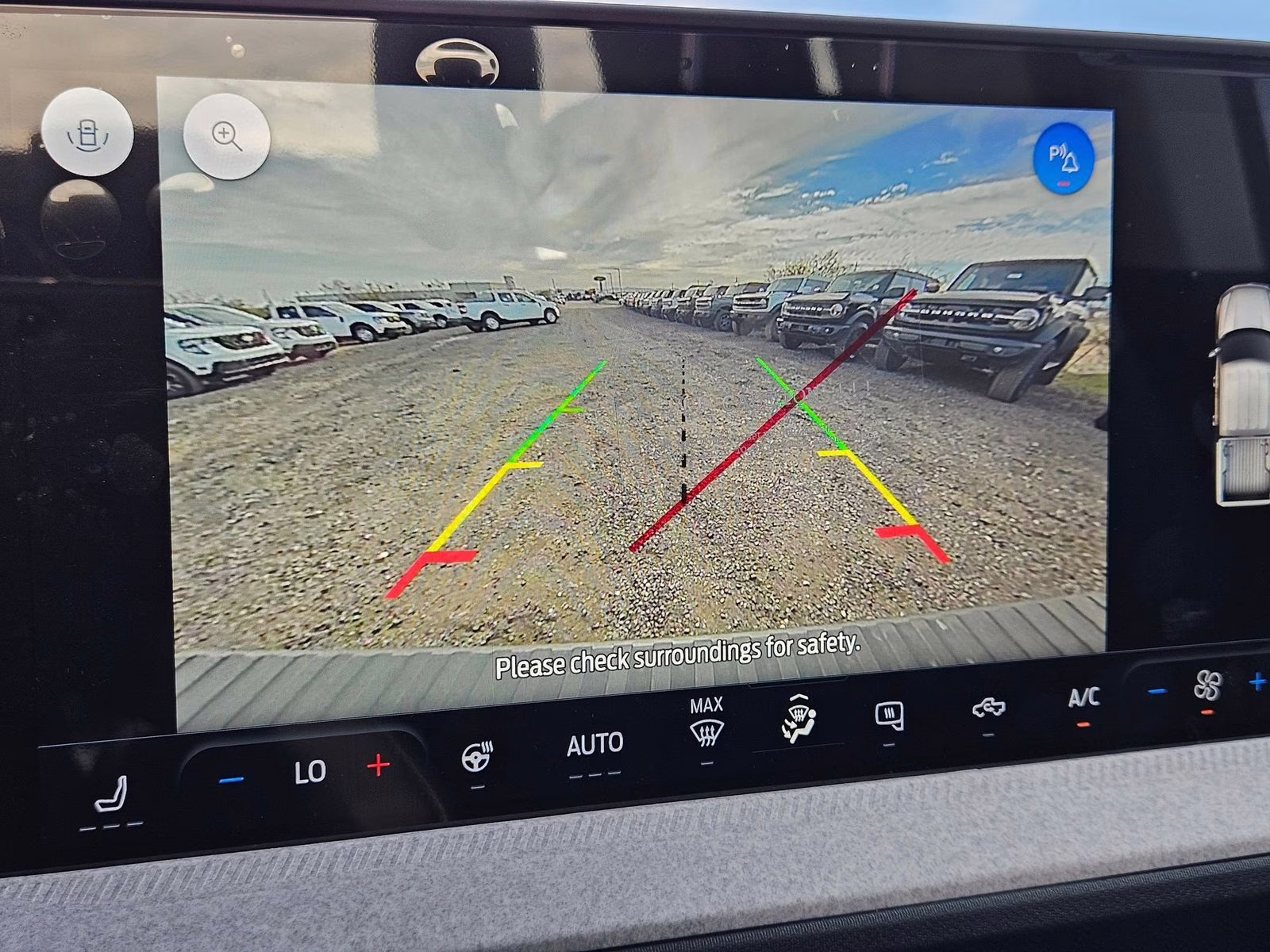 2026 White Metallic Ford Maverick XLT AWD Truck