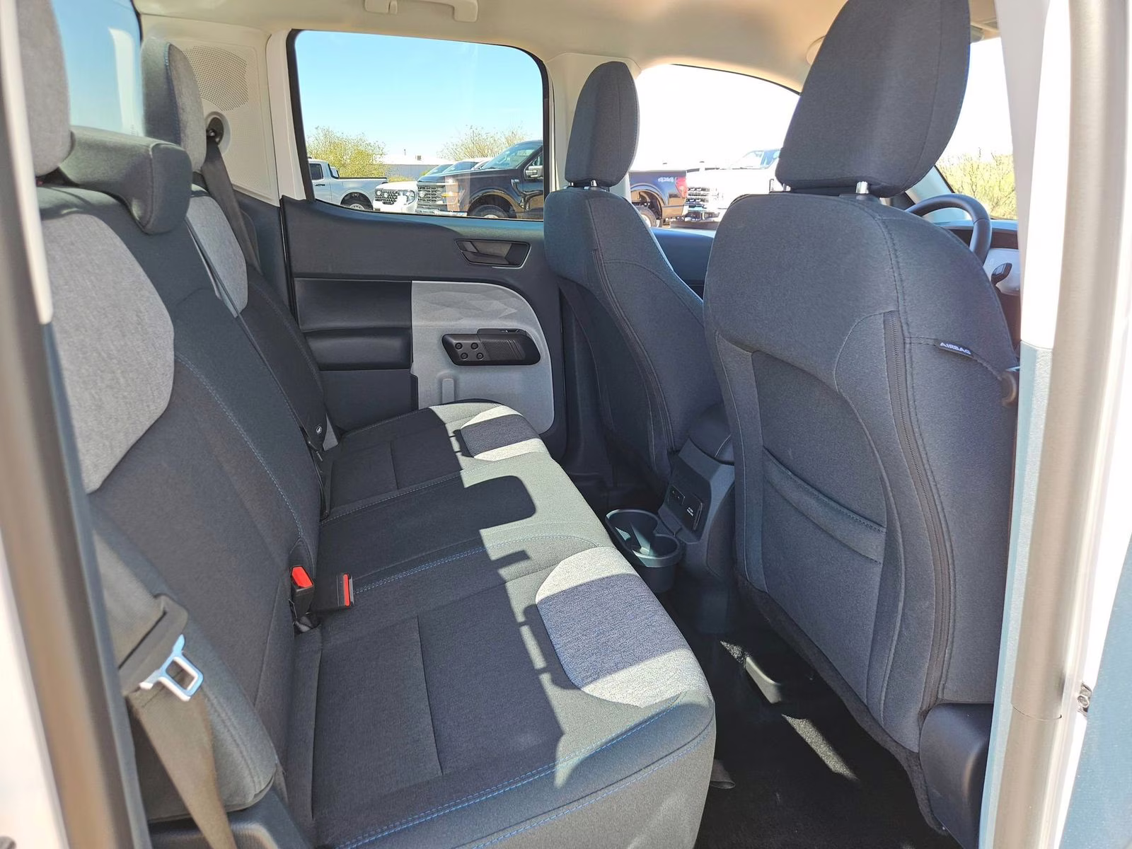 2026 Oxford White Ford Maverick XLT AWD Truck