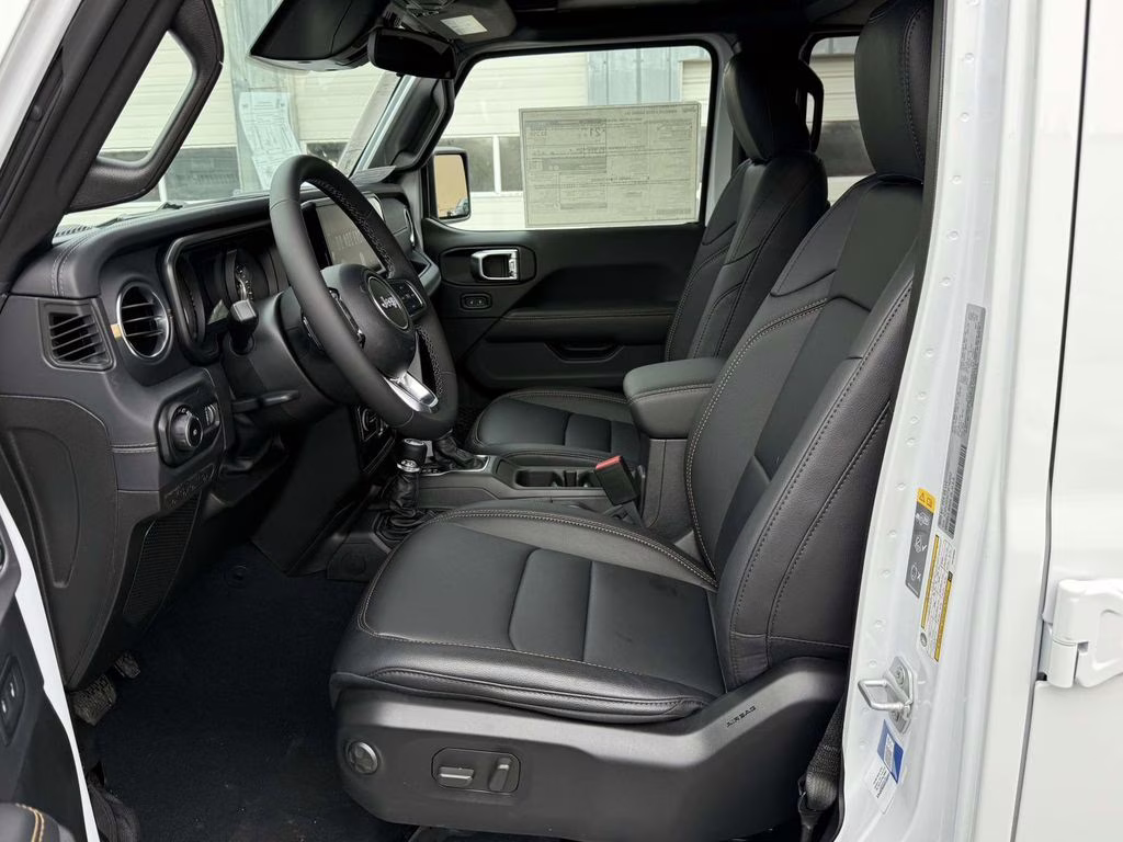 2026 Bright White Clearcoat Jeep Wrangler Sahara 4X4 SUV