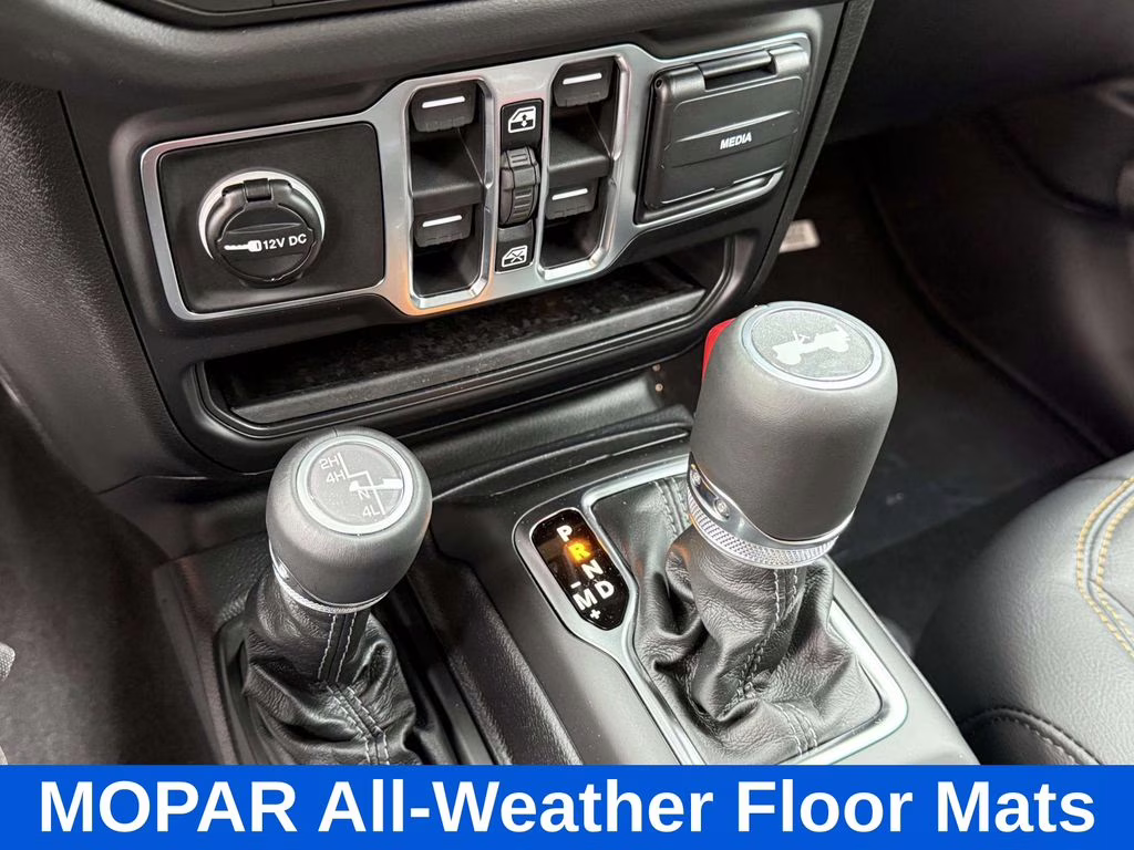 2026 Bright White Clearcoat Jeep Wrangler Sahara 4X4 SUV